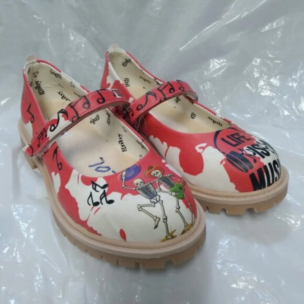 Goby Women's Size 36 US 6 "LIFE IS MUSIC" Mary Jane Shoes Red/White/Black  s7071